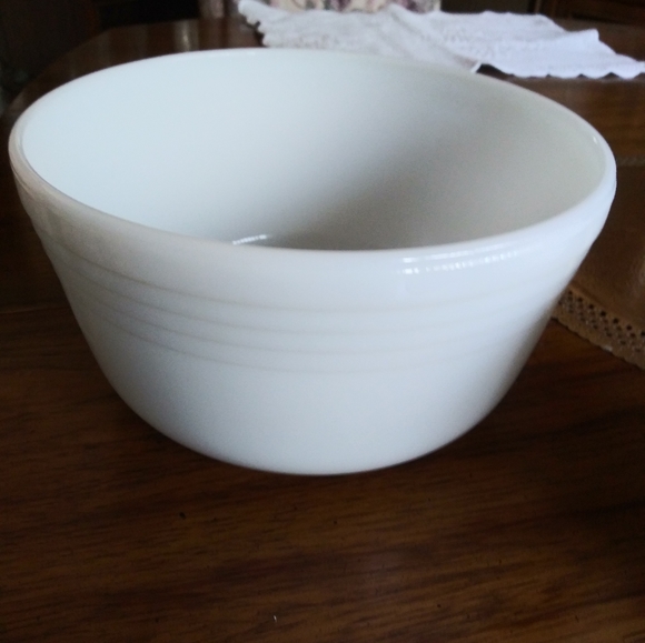 Vintage White 2pc Mixing Set - Picture 2 of 5